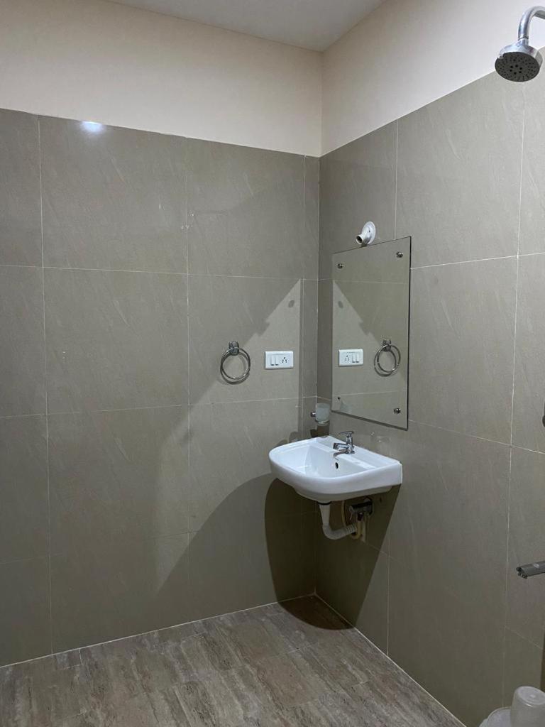Akshatha Home Stay Bangalore Exteriör bild