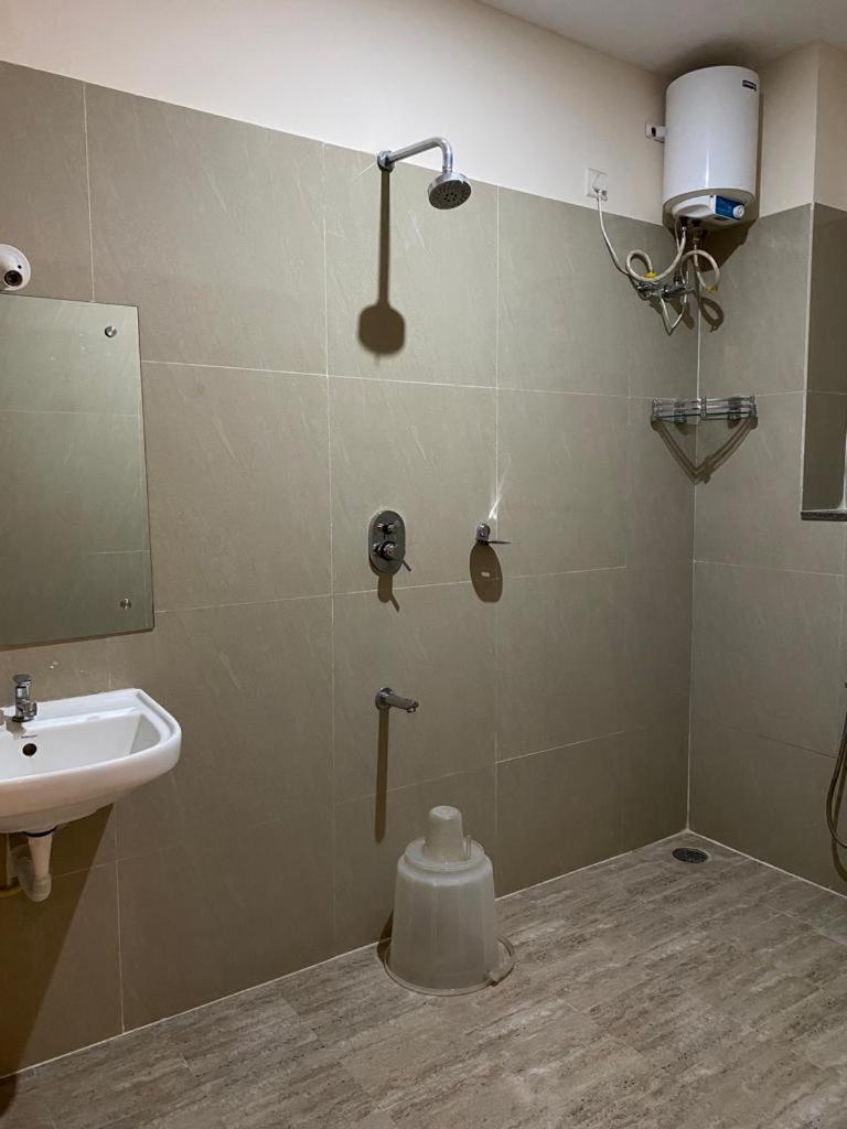 Akshatha Home Stay Bangalore Exteriör bild